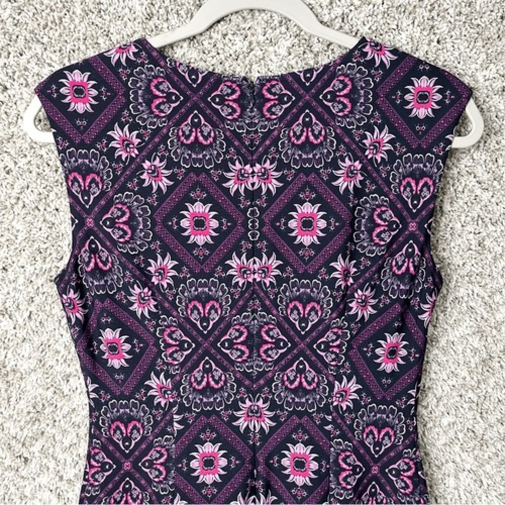 Vince Camuto Dress Women's 6‎ Black/Purple/Pink Floral Short Cap Sleeve Sheath - Picture 8 of 9
